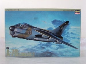 HASEGAWA 1/48 P13 LTV A-7D CORSAIR II